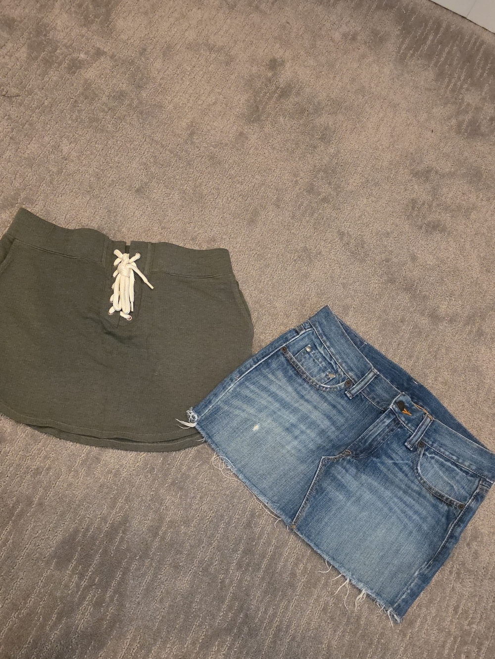 Monrow Olive Green Pull-On Skirt